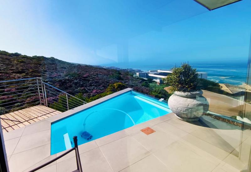 To Let 4 Bedroom Property for Rent in Pinnacle Point Golf Estate Western Cape